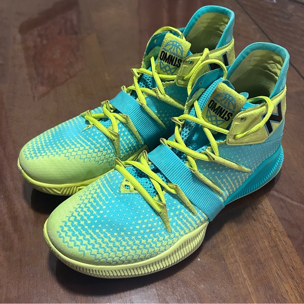 NEW BALANCE OMN1S KAWHI LIGHTS ON NEON EMERALD SULPHUR YELLOW BBOMNXSN sz 10